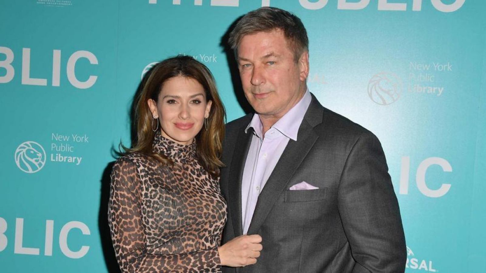 Alec Baldwin y su esposa, en un 'photocall'.
