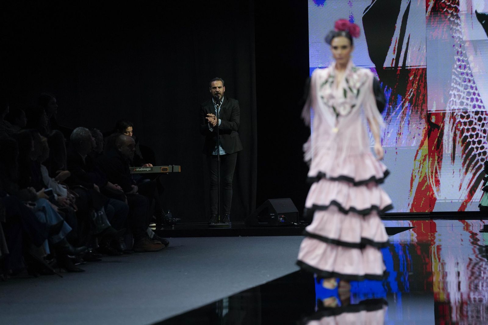 El desfile de Diseño Hermanas Serrano en SIMOF 2026, todas las fotos