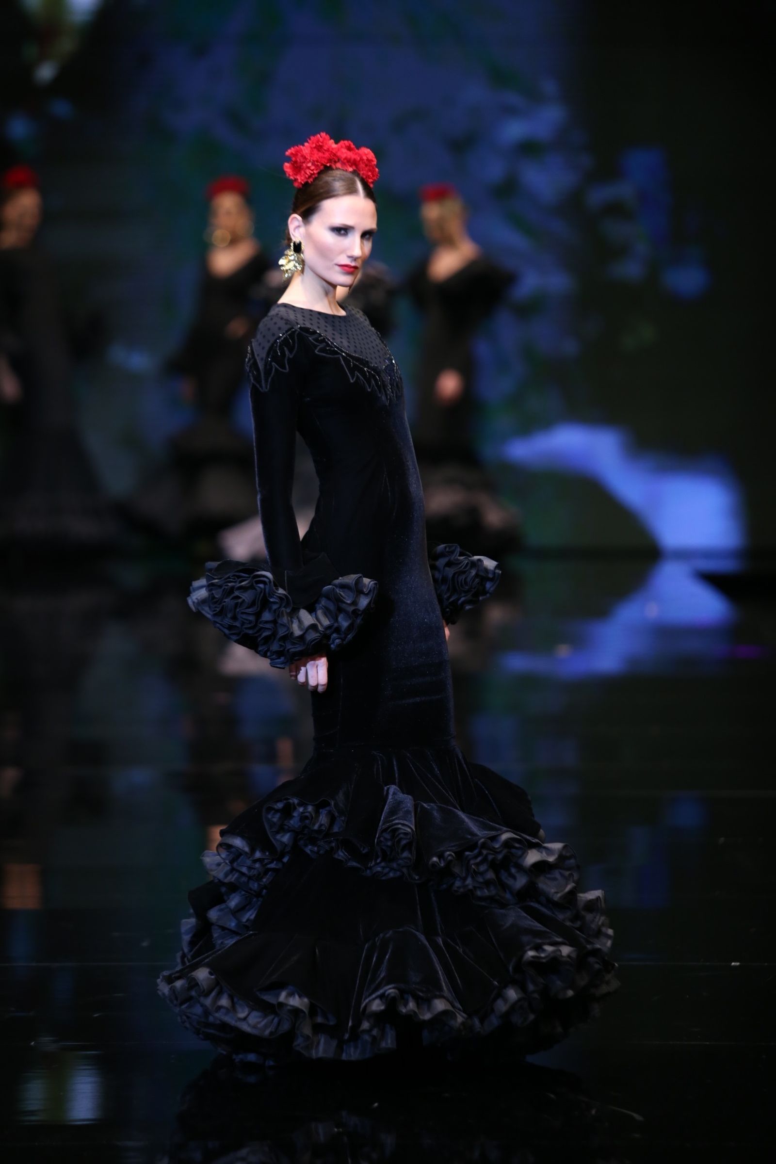 El traje de flamenca negro de 2019, sinónimo de elegancia