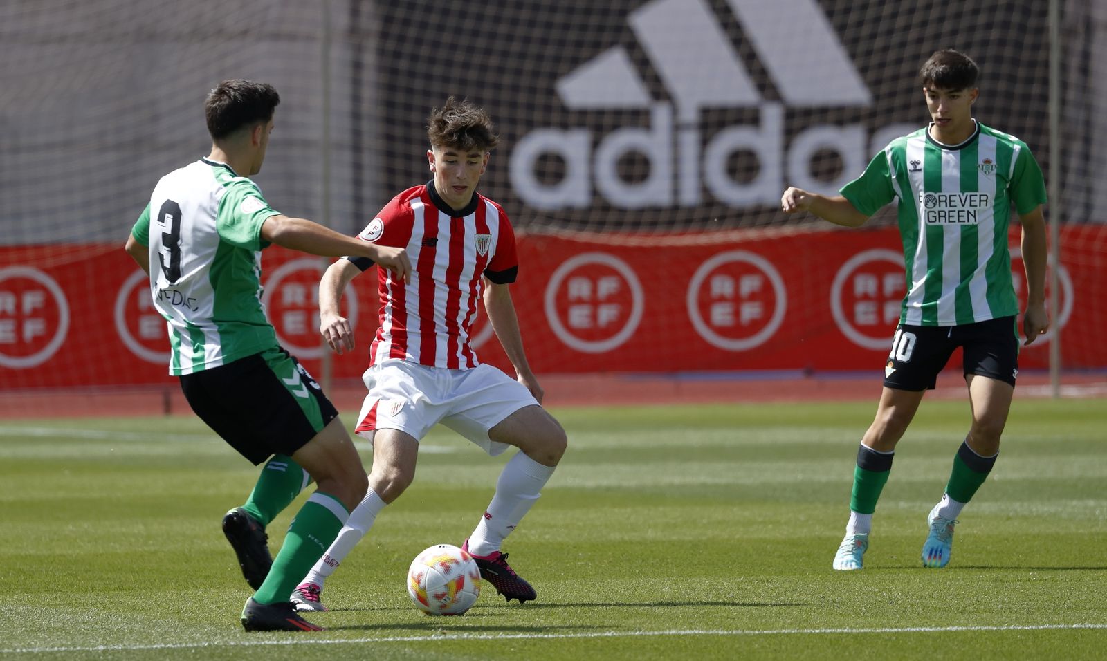 Las fotos del Betis finalista de la Copa de Campeones sub 19