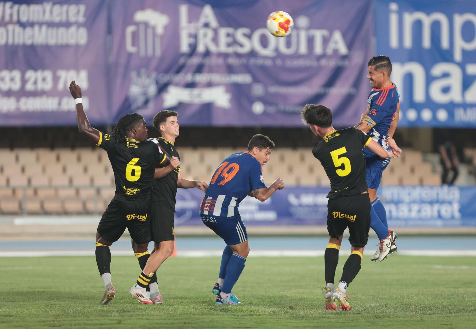 Imágenes del X Trofeo Rafa Verdú entre Xerez CD y Sanluqueño en Chapín