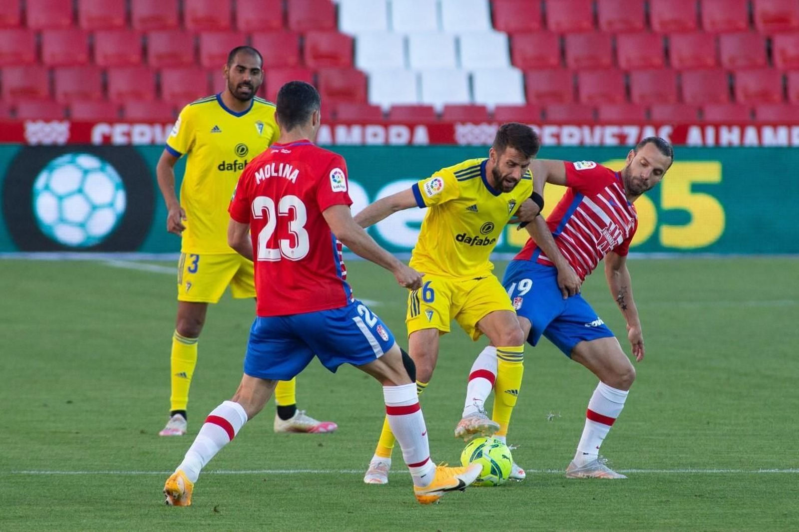 Granada-Cádiz: las imágenes del partido