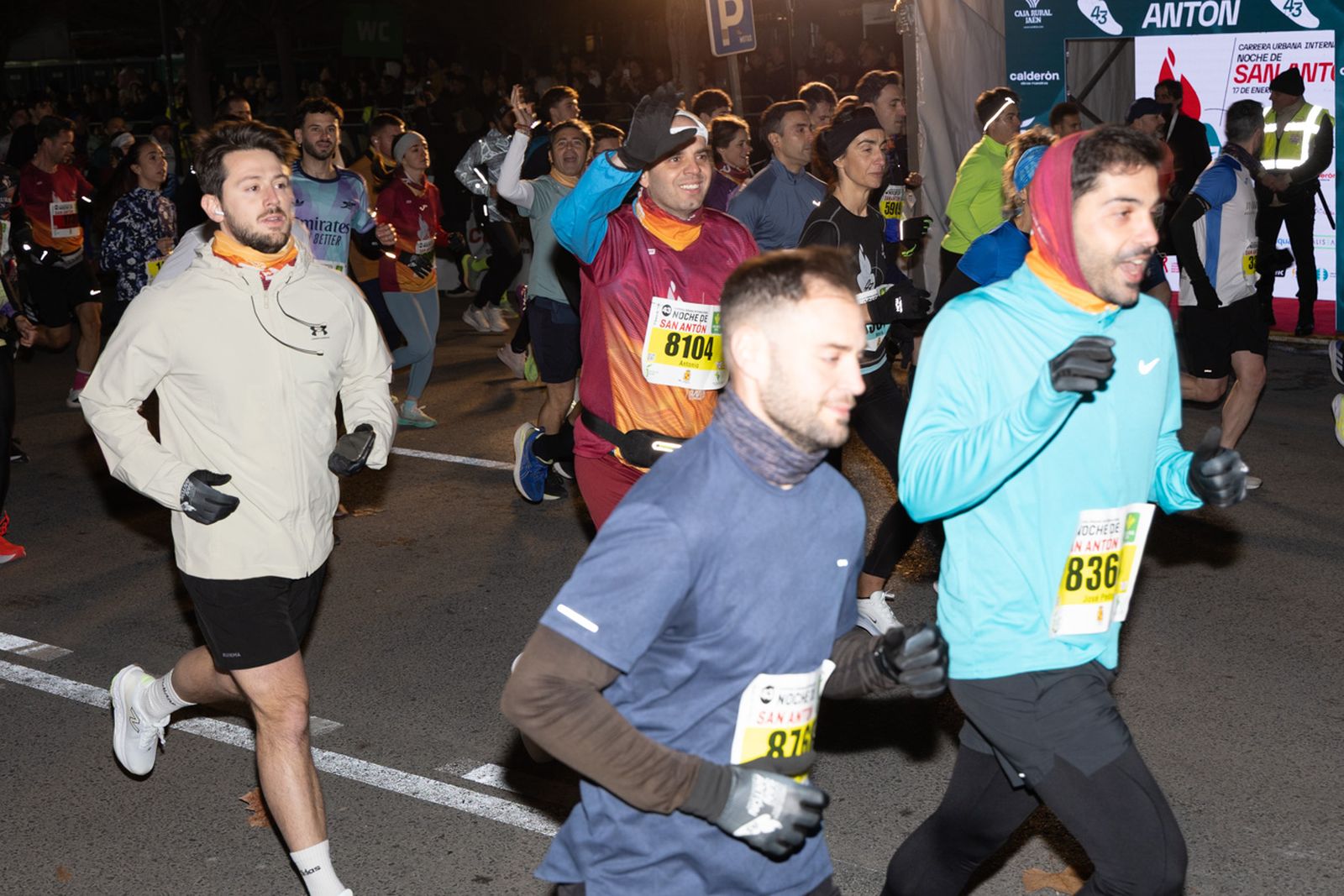 Encuéntrate en la salida de la Carrera de San Antón 2026 (1), en imágenes
