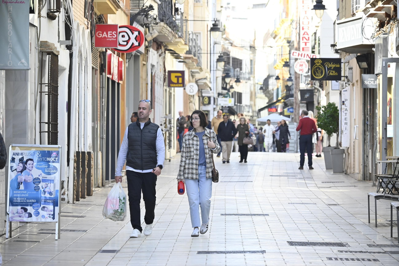 Imágenes de ambiente del sábado 2 de noviembre en Huelva
