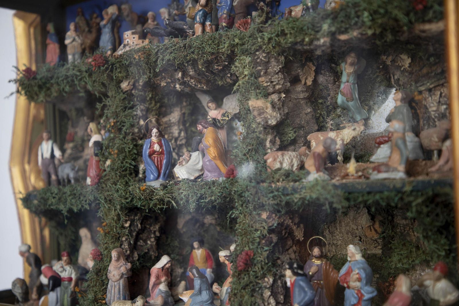 Un recorrido en imágenes por la exposición de belenes de Marcos Campos en Córdoba