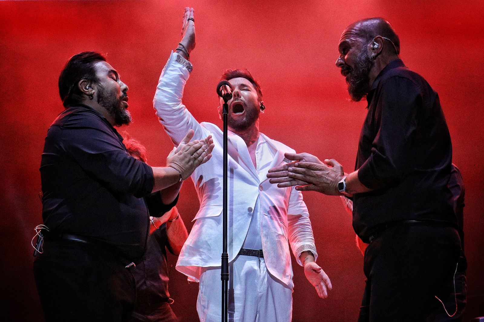 Búscate en el concierto de Miguel Poveda en Concert Music Festival