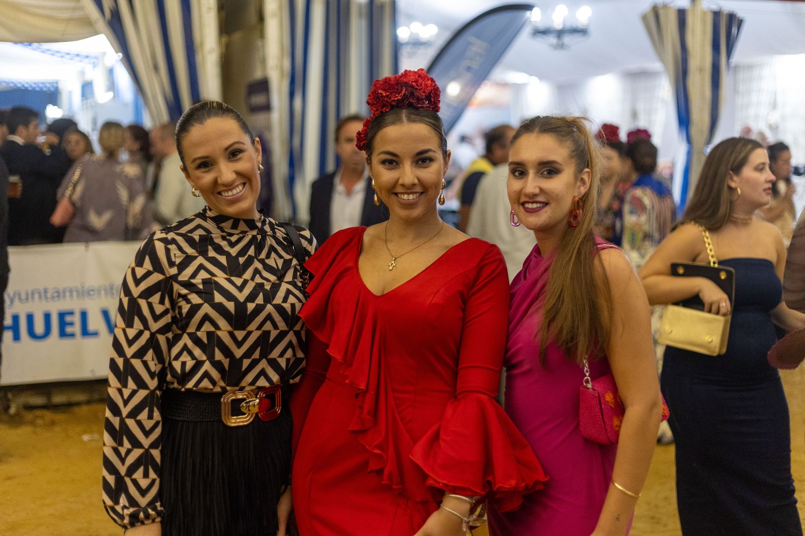 Feria del Caballo 2023: Imágenes del ambiente en la noche del sábado