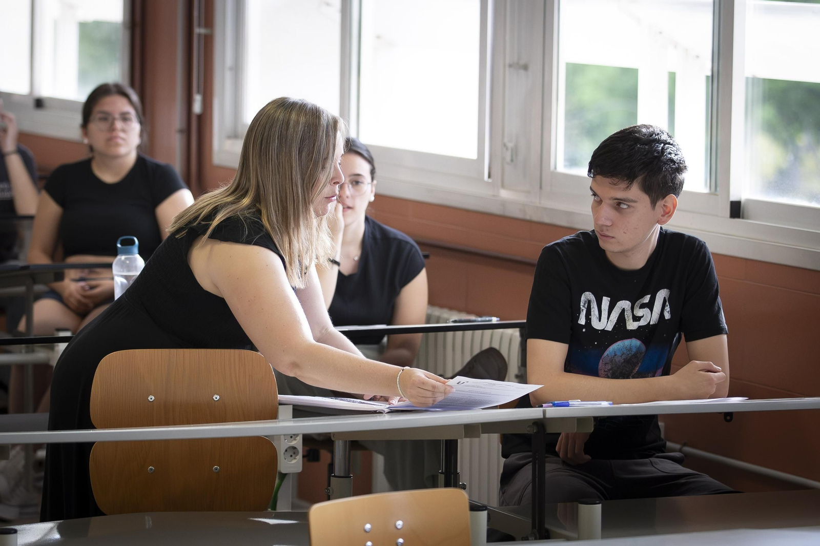 El primer día de Selectividad en Granada, en imágenes