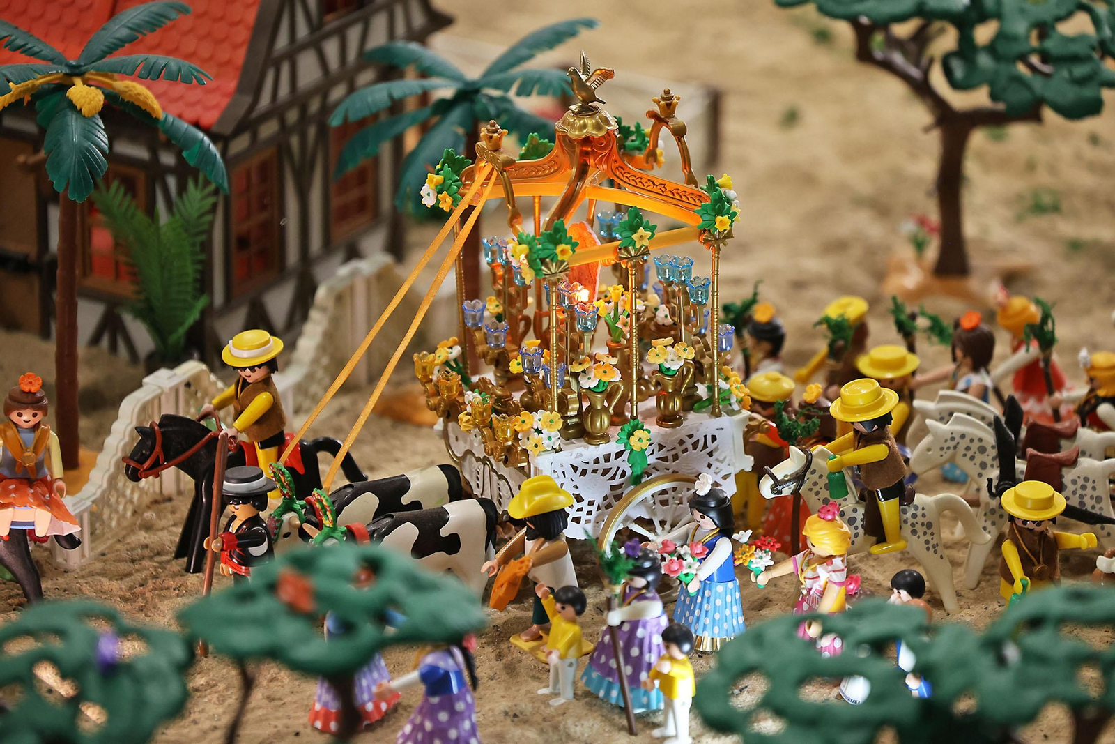 Imágenes del Belén de Playmobil más grande del mundo dedicado al Rocío
