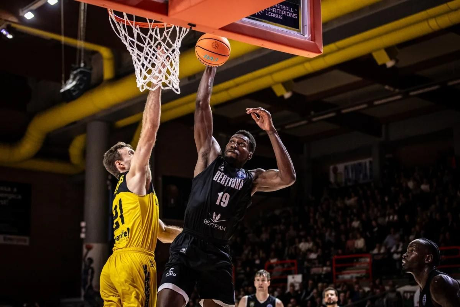 La conexión Huertas-Shermadini lanza al Tenerife a la Final Four de BCL