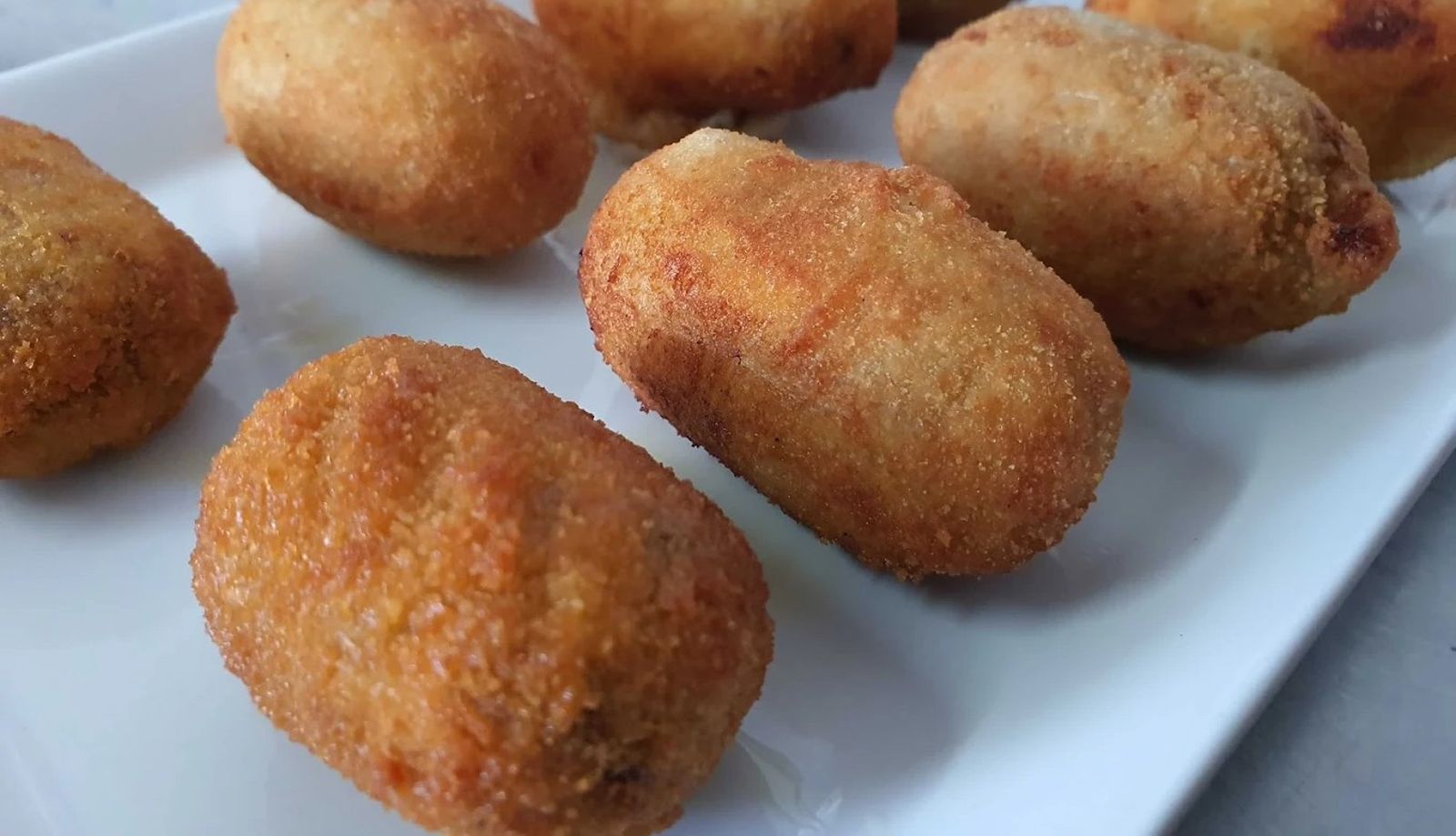 Imagen de archivo de unas croquetas de la Venta Cruce de Los Santos