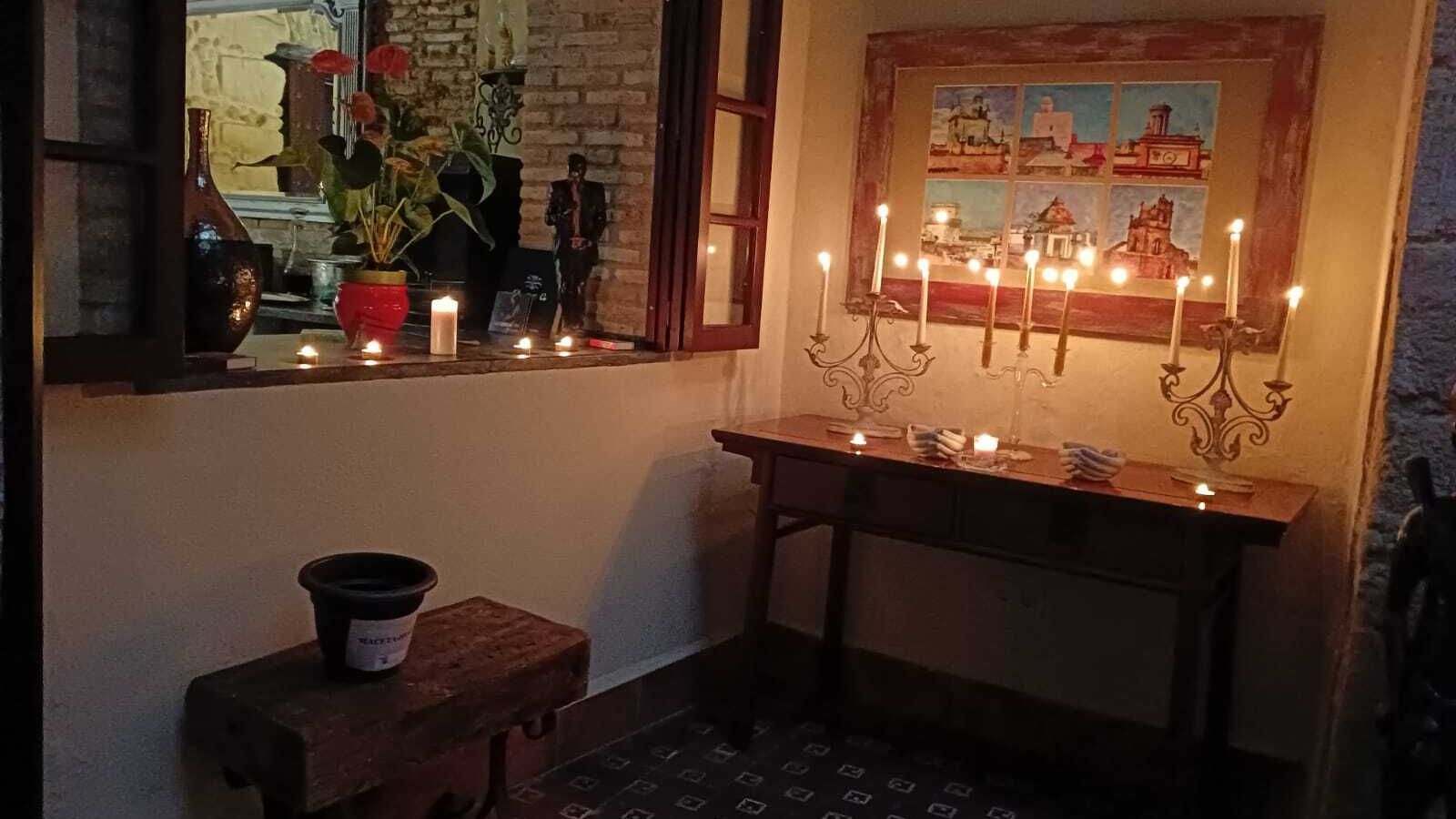 Patios de El Puerto a la luz de las mariposas