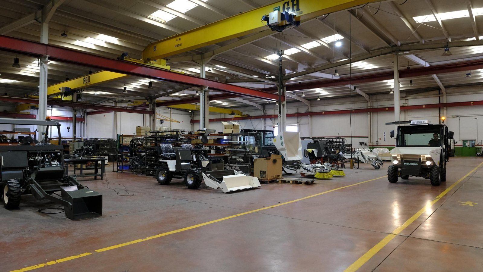 Un recorrido en imágenes por Piquersa, 25 años de maquinaria almeriense