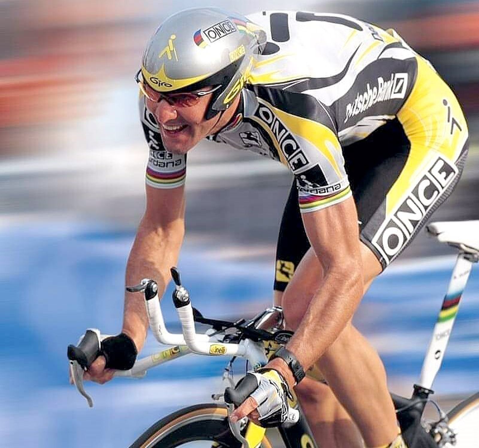 Abraham Olano, uno de los grandes del ciclismo español, competirá en Huelva.