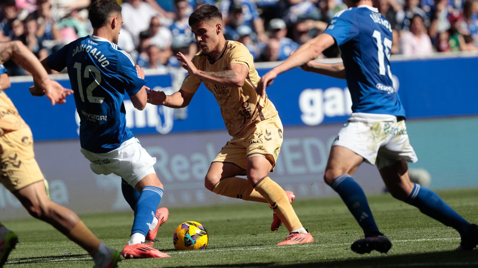 El Real Oviedo-Málaga CF, en fotos