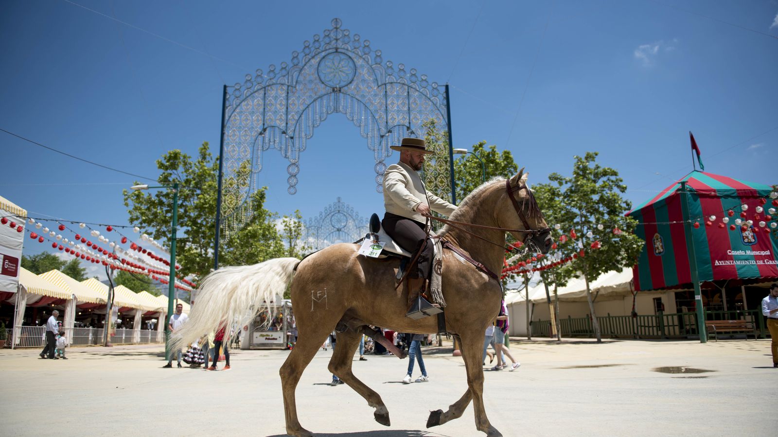 La ordenación del recinto ferial del Corpus destacó en abril