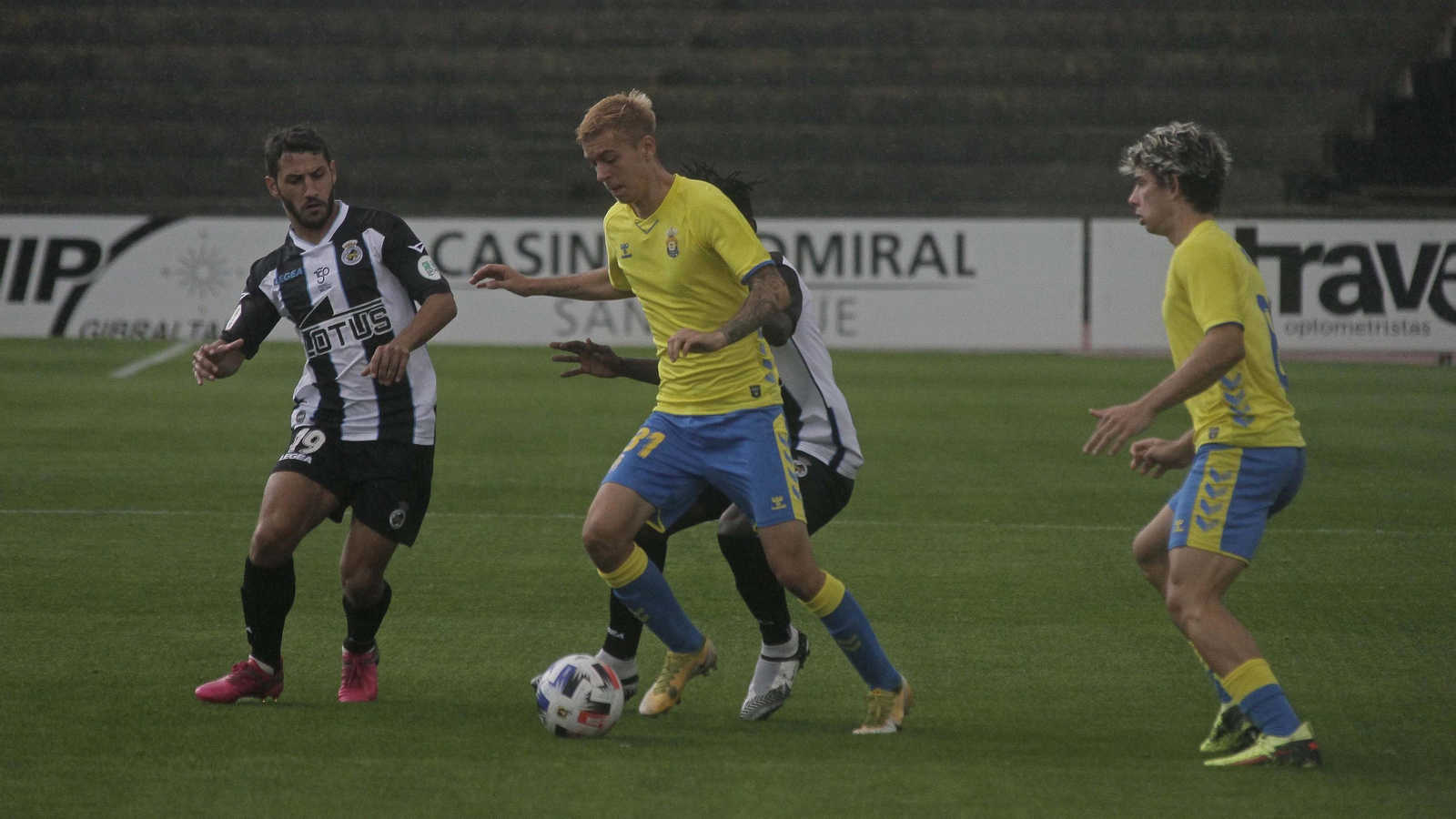 Las mejores fotos del Balona - Las Palmas Atlético