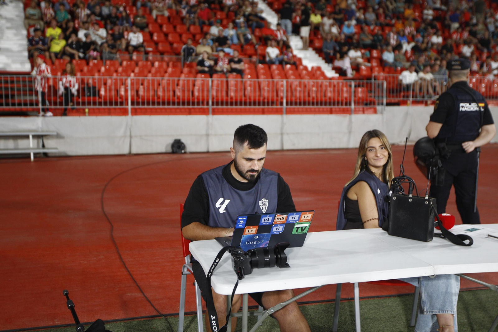 Las imágenes del partido de fútbol U.D. Almería-S.D. Eibar
