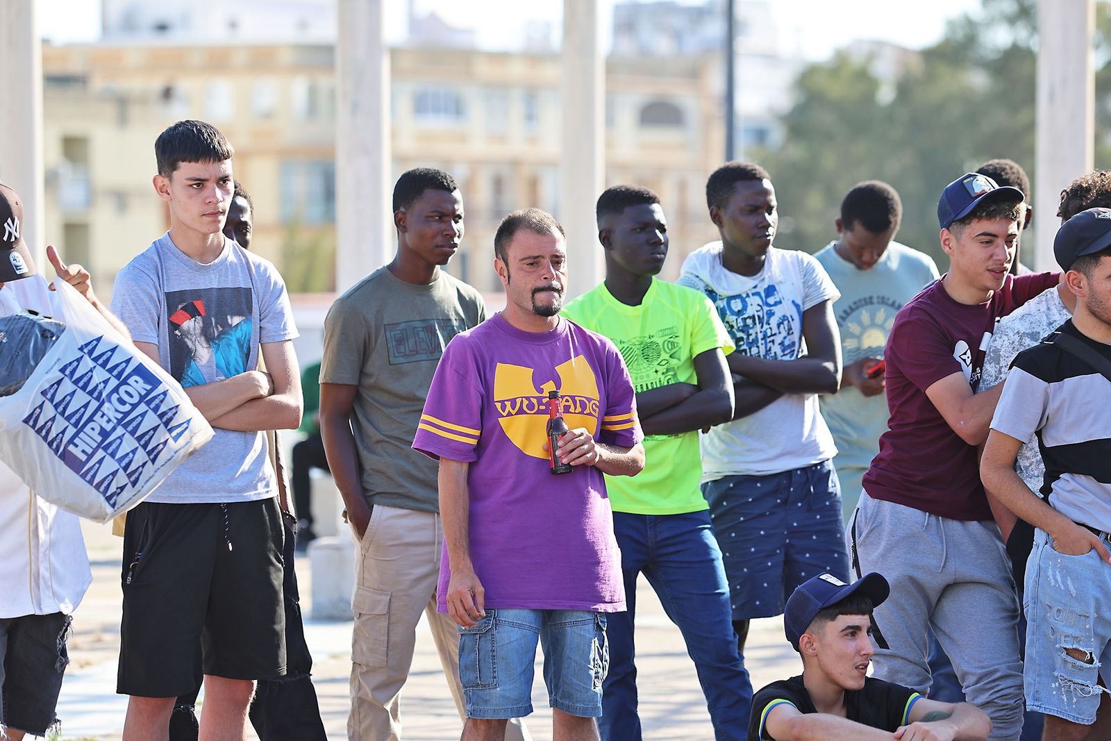 Imágenes de la muestra de arte urbano en la Plaza del Titan de Huelva