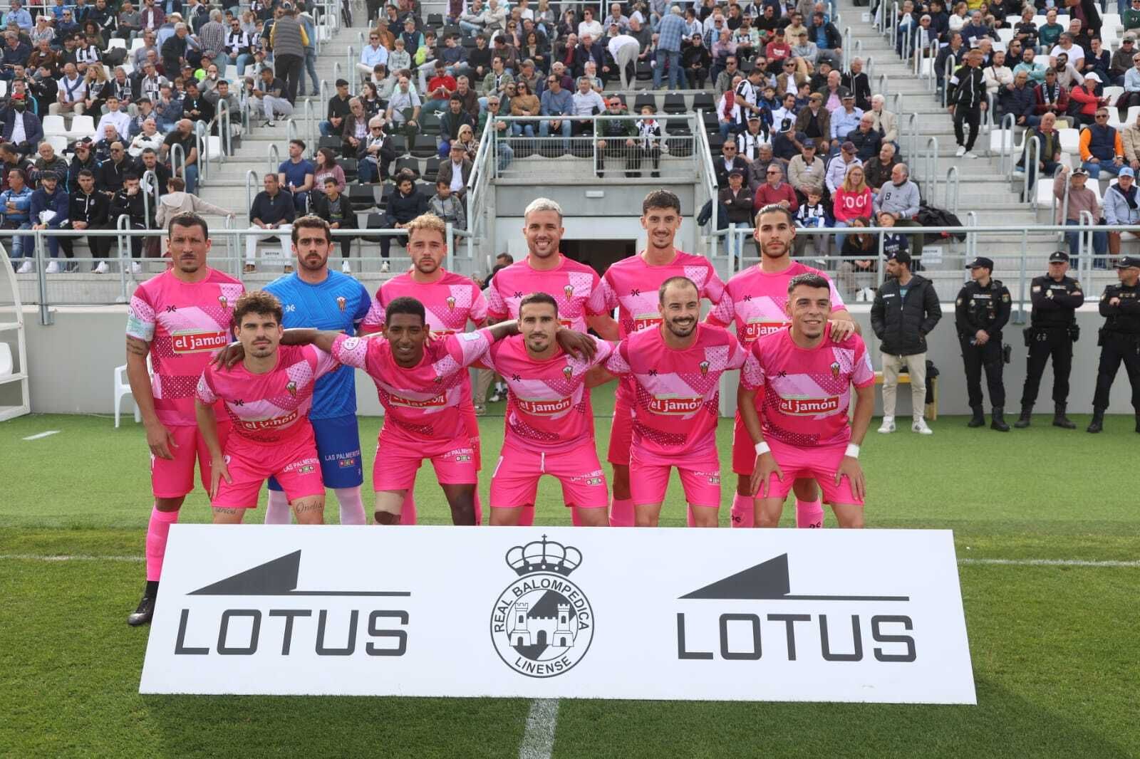 El Balompédica Linense-San Roque de Lepe, en imágenes