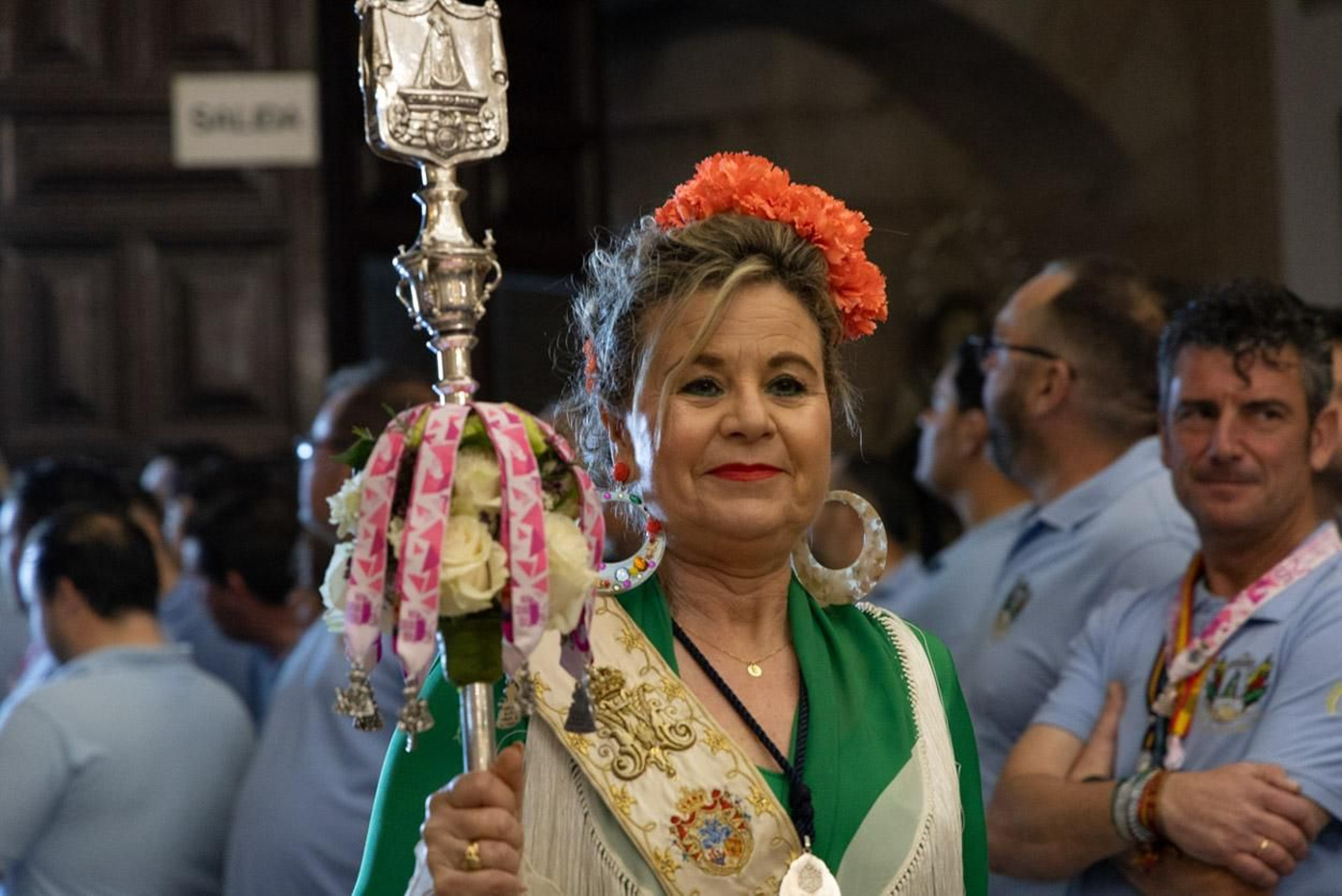 Miles de romeros acuden al encuentro de la Virgen de la Cabeza en su romería