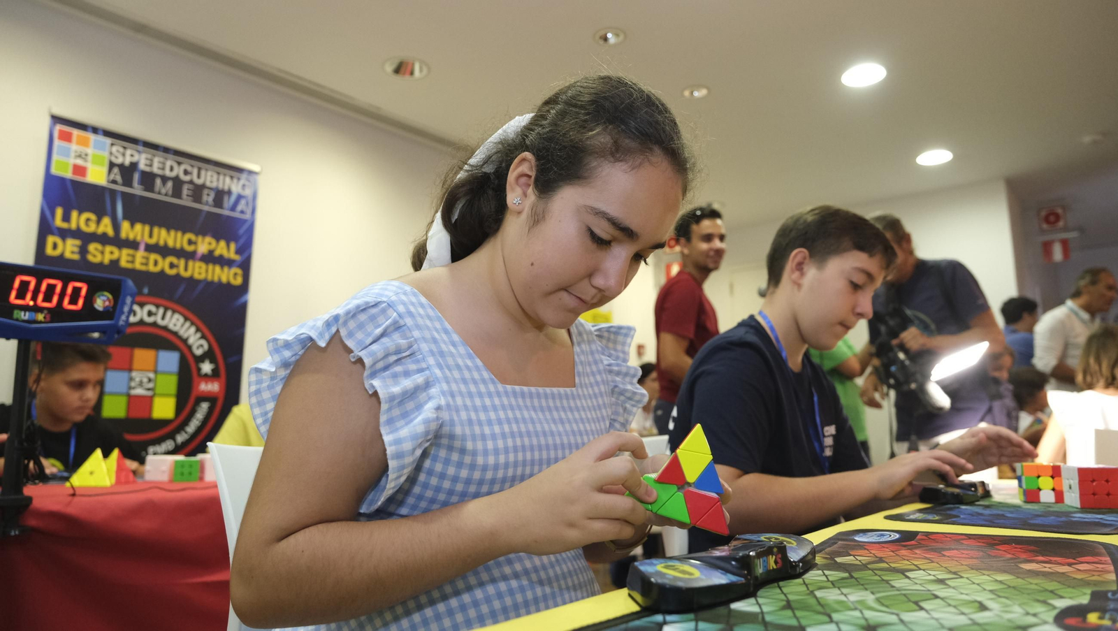 II Torneo de Speedcubing de la Feria de Almería 2024, en imágenes