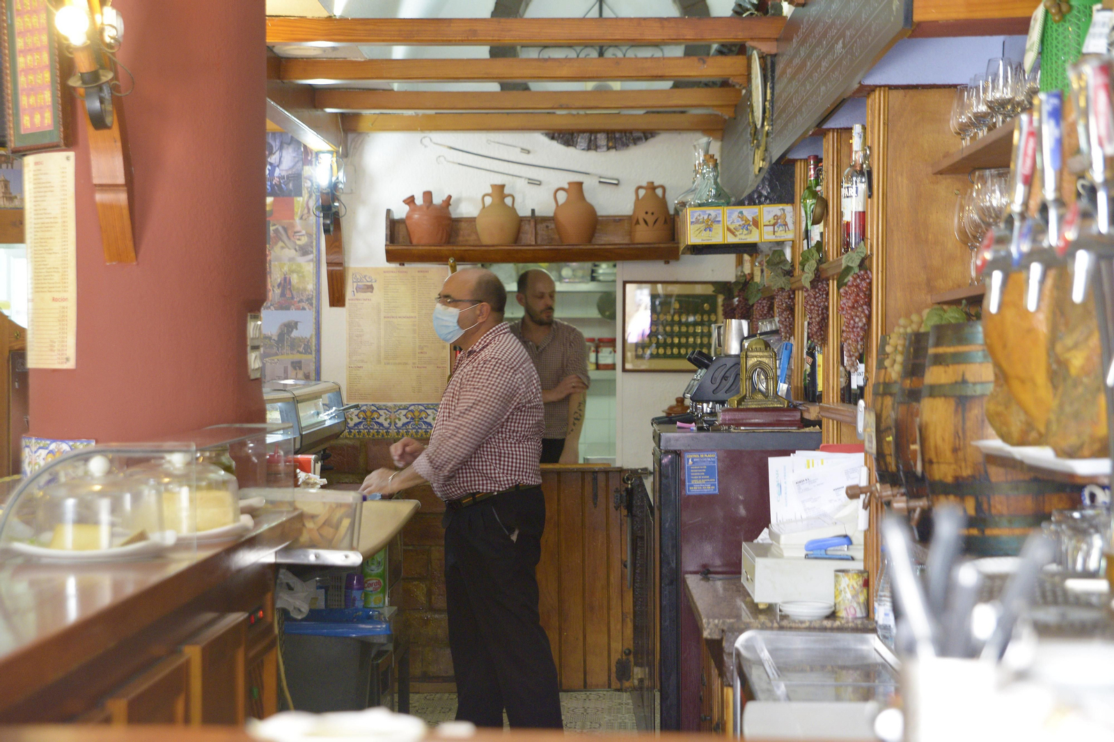 Fotos de bares y restaurantes de Algeciras al comienzo de la fase 2