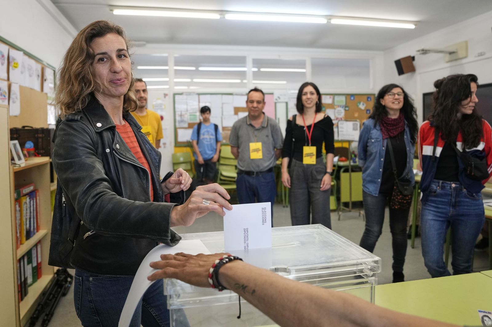 Las fotos de la jornada electoral en Cataluña