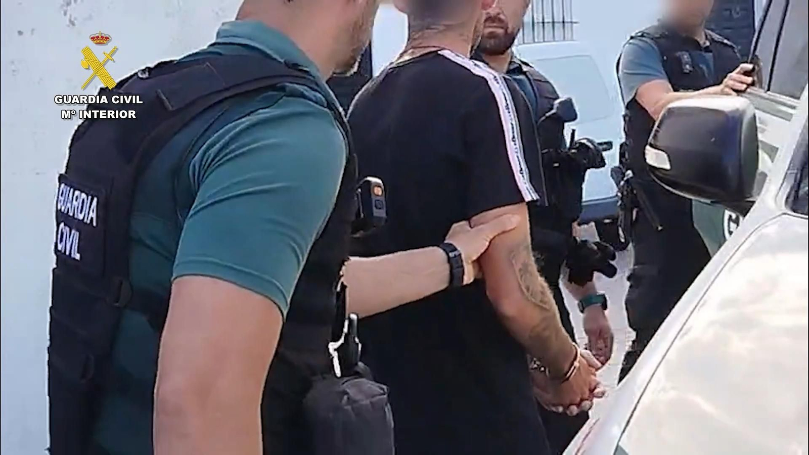 La Guardia Civil desmantela un punto de venta drogas en Alcalá de los Gazules: el detenido la ofrecía desde la puerta de su casa