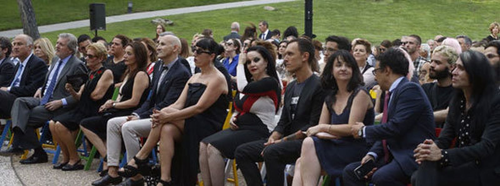 Rossy de Palma, Alaska y Mario Vaquerizo ocuparon la primera fila del homenaje. / AGENCIAS