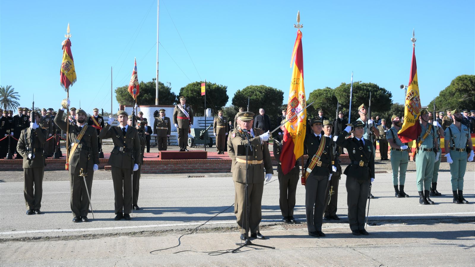 Momento en el que se pronuncia la fórmula del juramento.