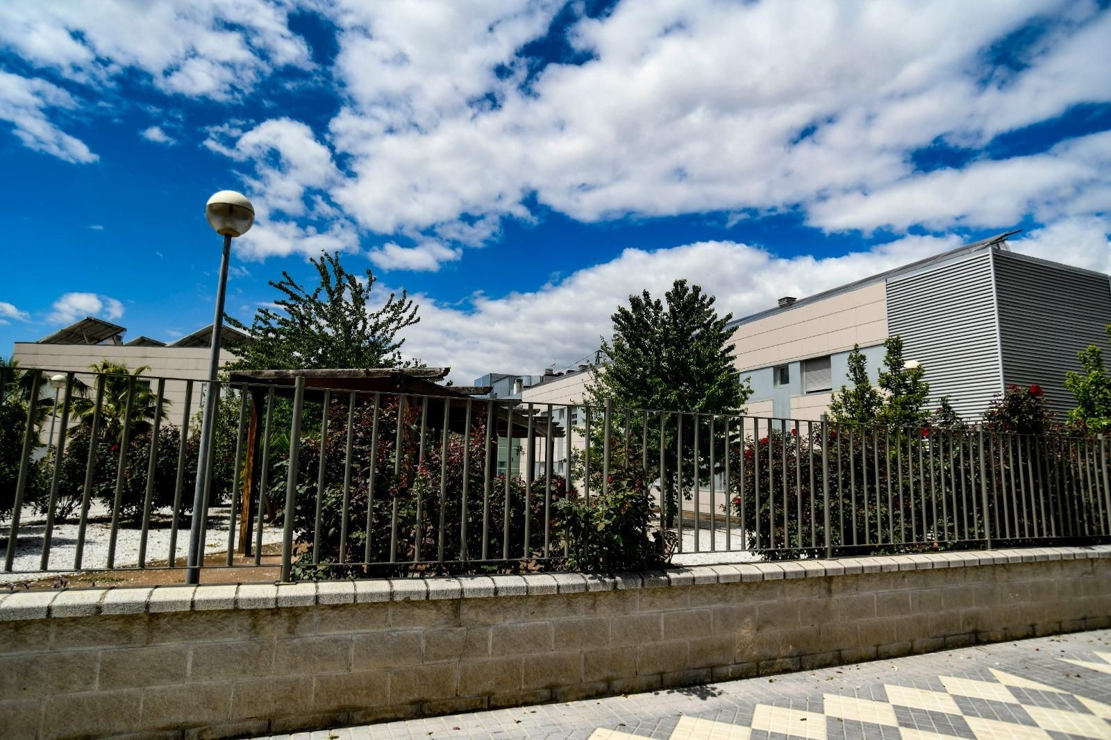 La Junta toma el control de la residencia de ancianos de Maracena y nombra una nueva dirección para la gestión del coronavirus