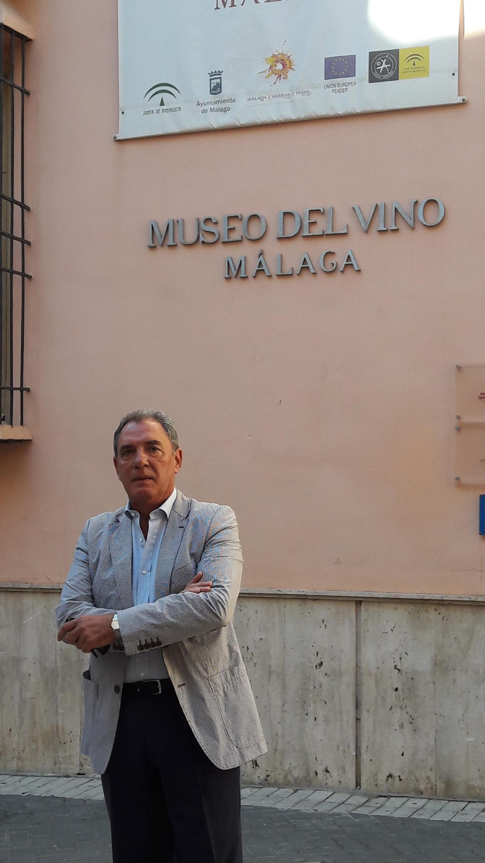 Losantos asegura que esta distinción va a dar más visibilidad a la Axarquía.