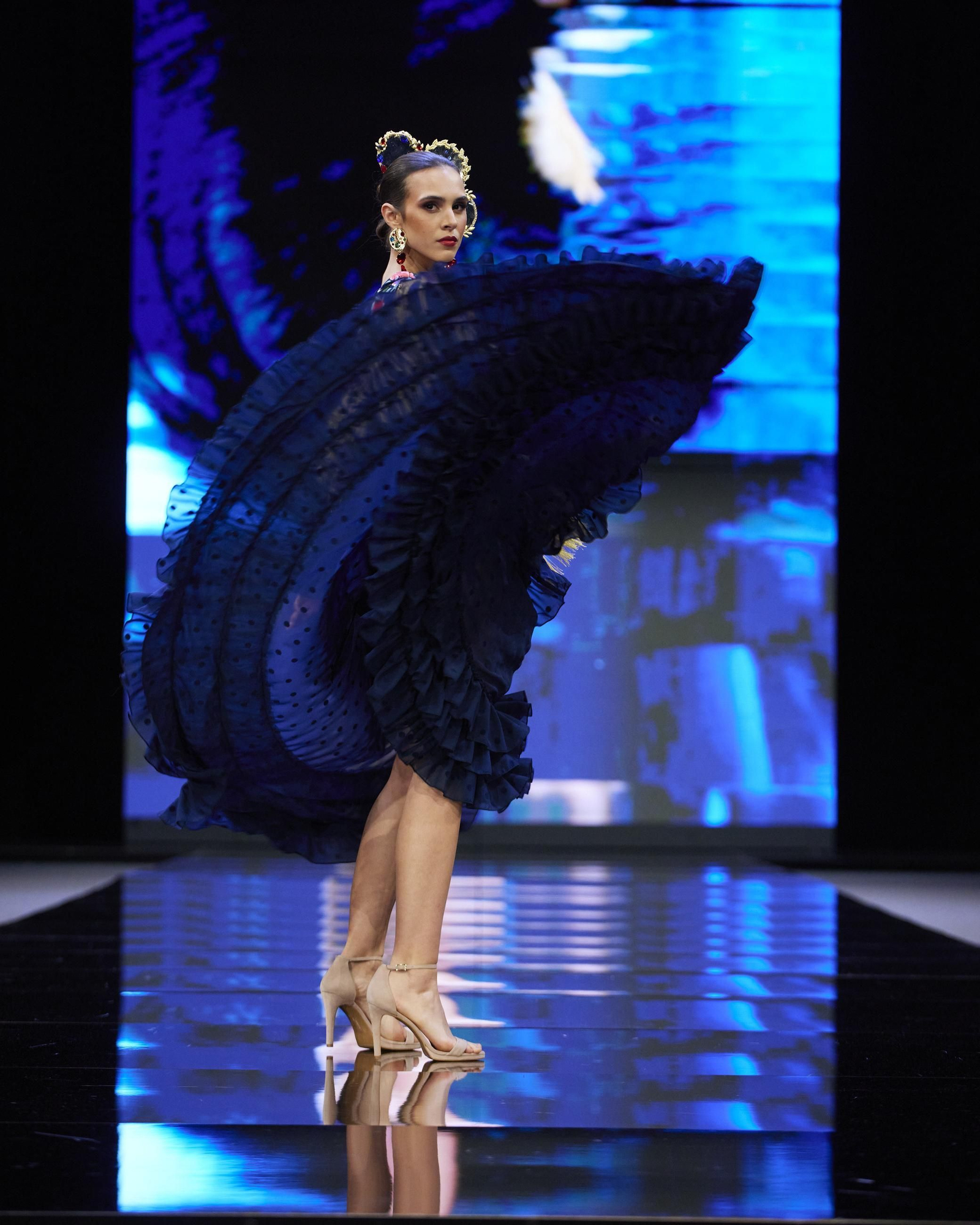 Desfile de Carmen Latorre en SIMOF 2025, todas las fotos