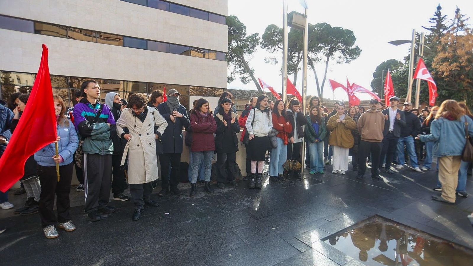 Concentración en apoyo a los detenidos en los juzgados de Caleta