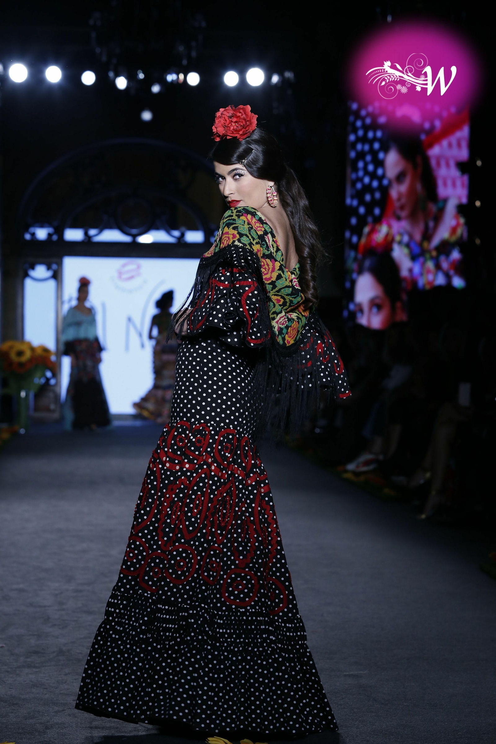 Pol Núñez celebra su 25 aniversario en We Love Flamenco 2020, todas las fotos del desfile Pol Núñez celebra su 25 aniversario en We Love Flamenco 2020, todas las fotos del desfile