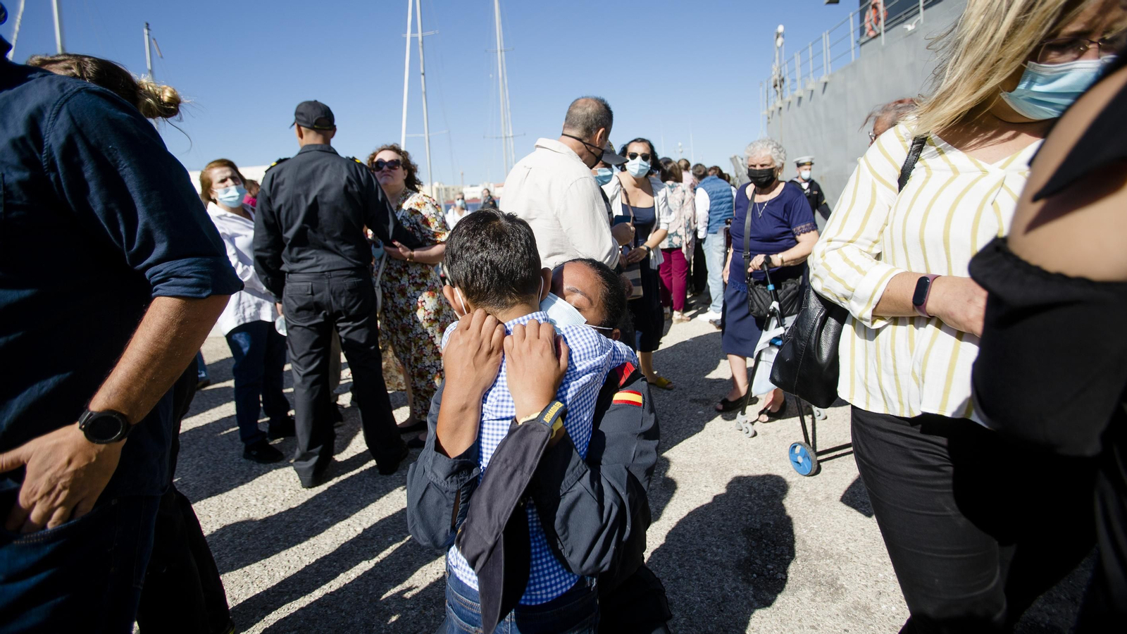 Las imágenes de la llegada del patrullero "Vigía" a la base de Puntales.
