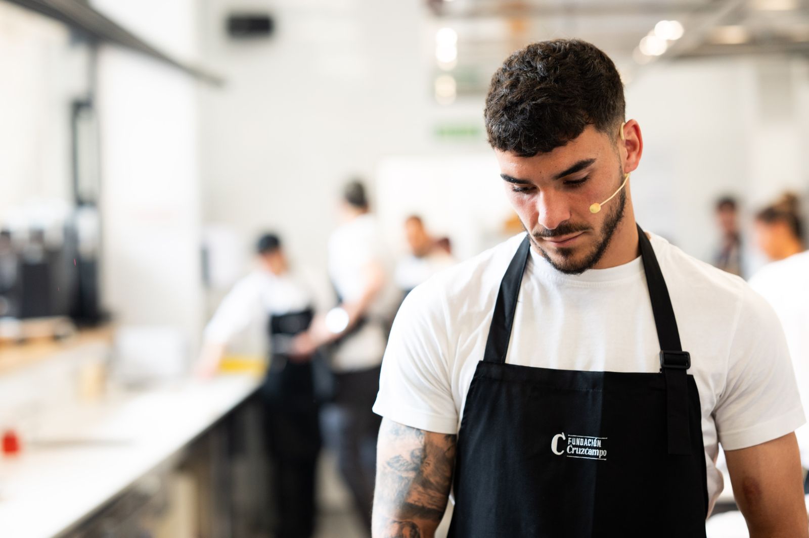 Las fotos de jugadores del Betis y del Sevilla en la Cruzcampo