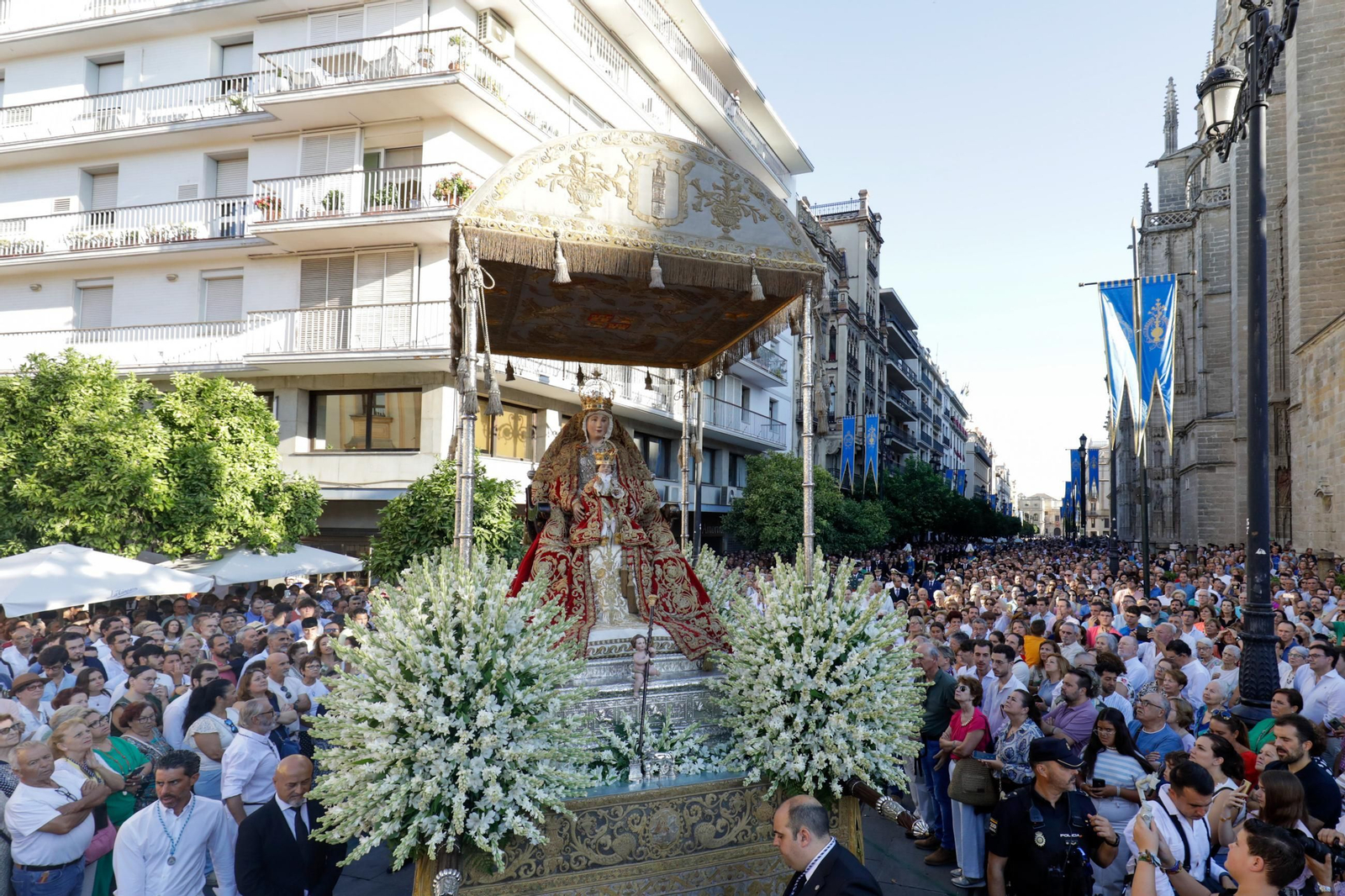 Procesión de la Virgen de los Reyes, Sevilla
