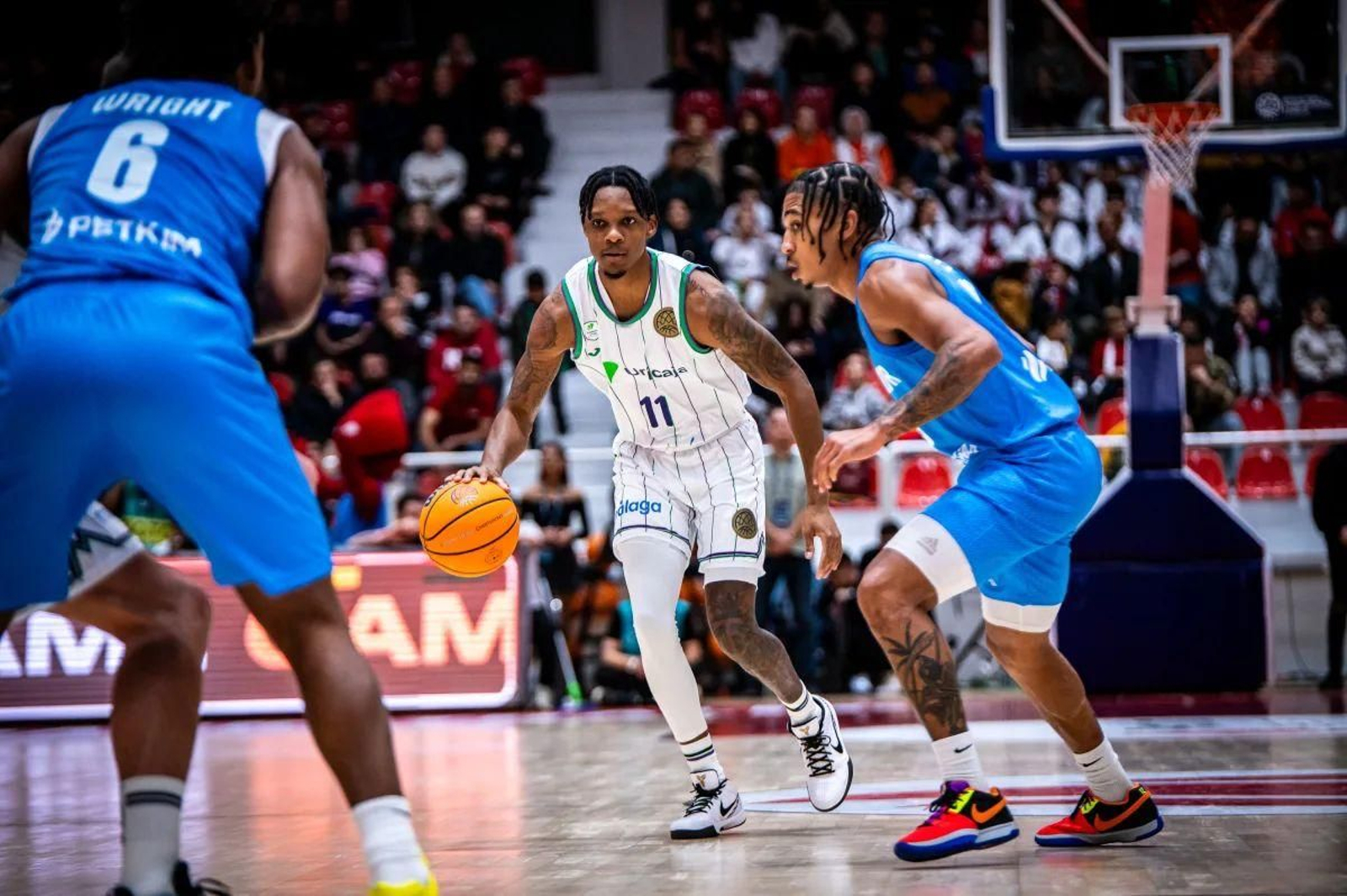 Las fotos del Aliaga Petkimspor - Unicaja de BCL