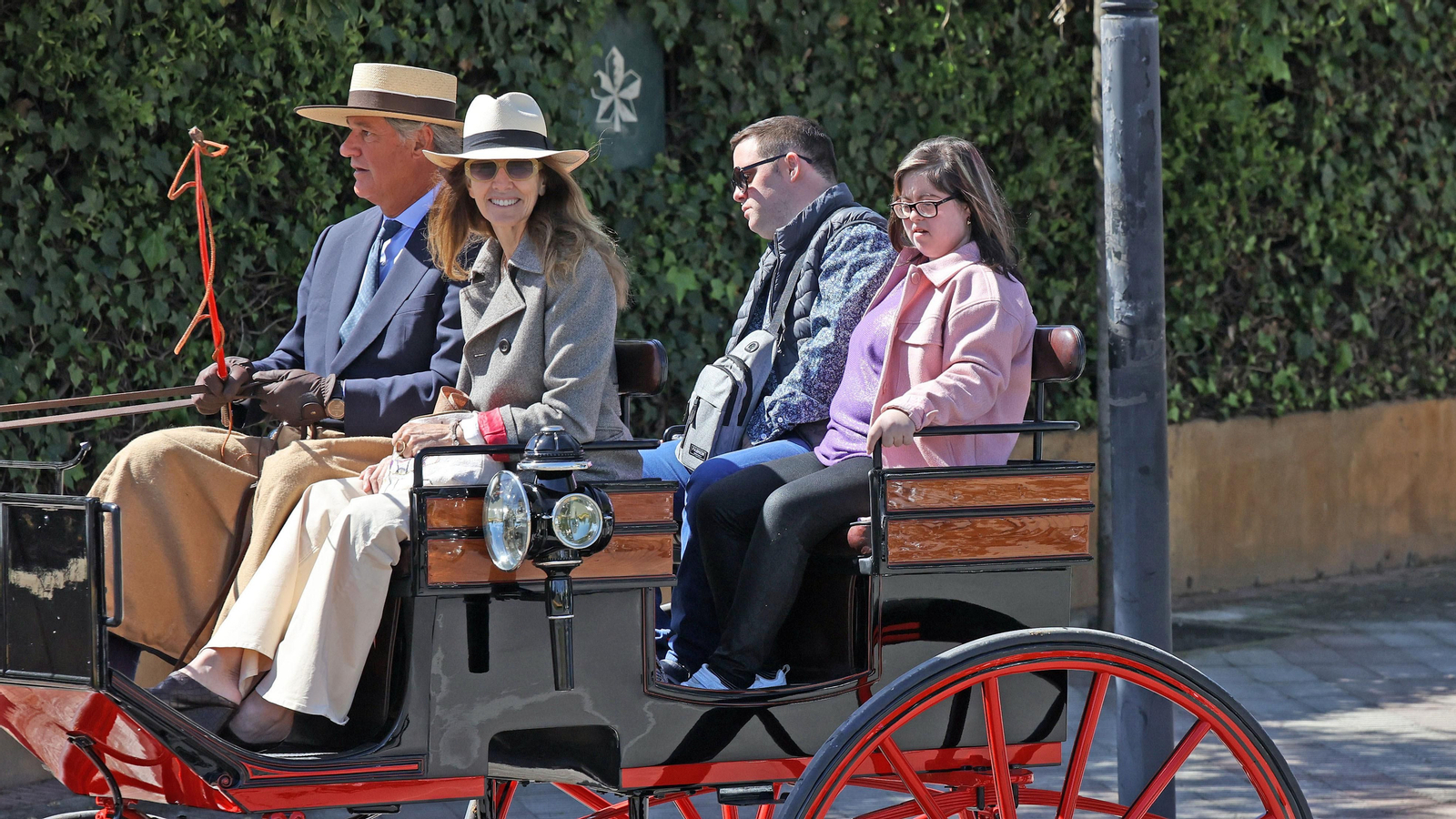 'Los carruajes de la integración' con jóvenes de Cedown y Aspanido por Jerez