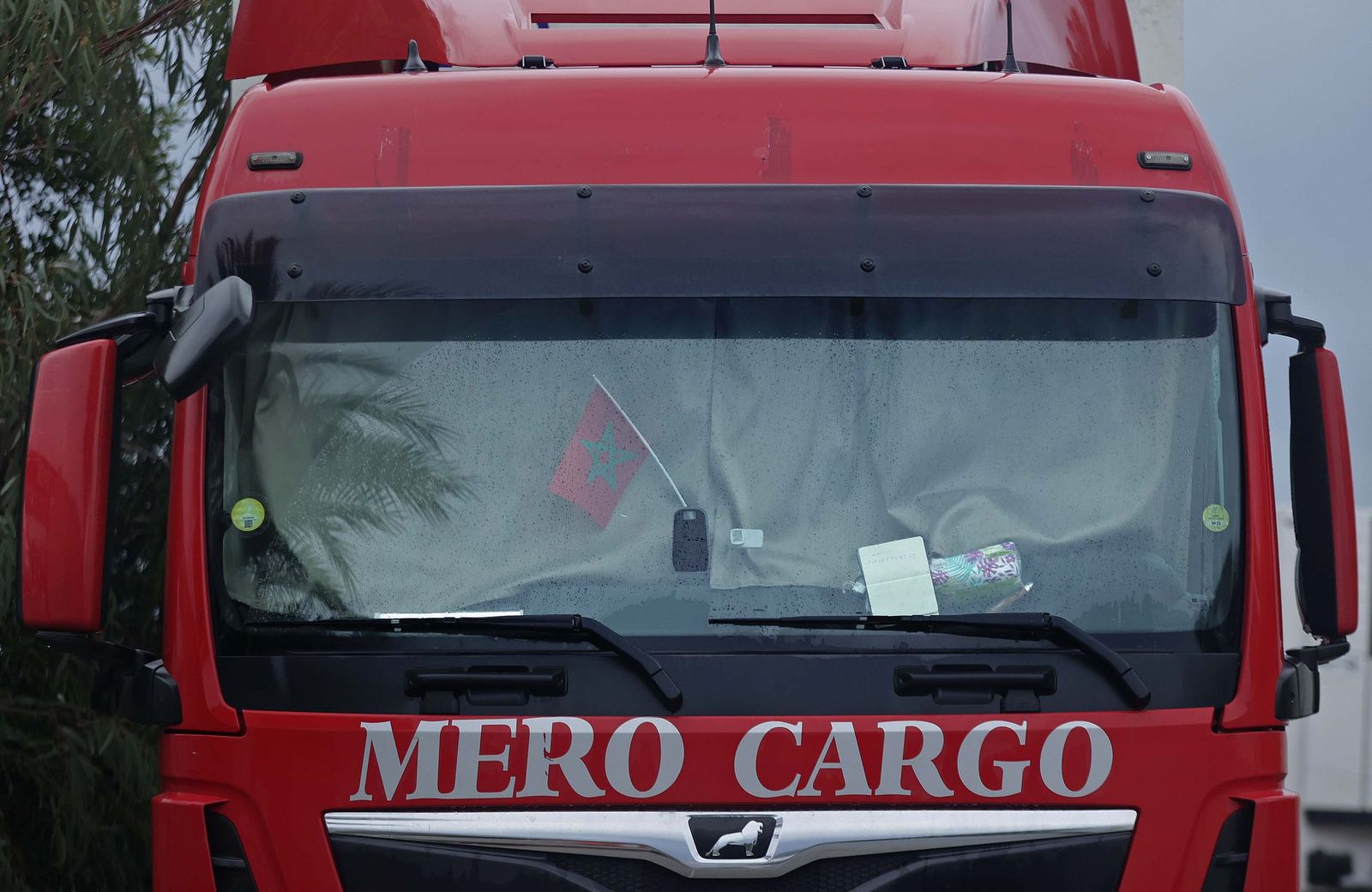 Fotos de los camiones retenidos en Algeciras