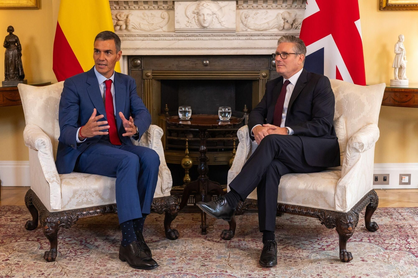 Pedro Sánchez y Keir Starmer, este miércoles en Downing Street.
