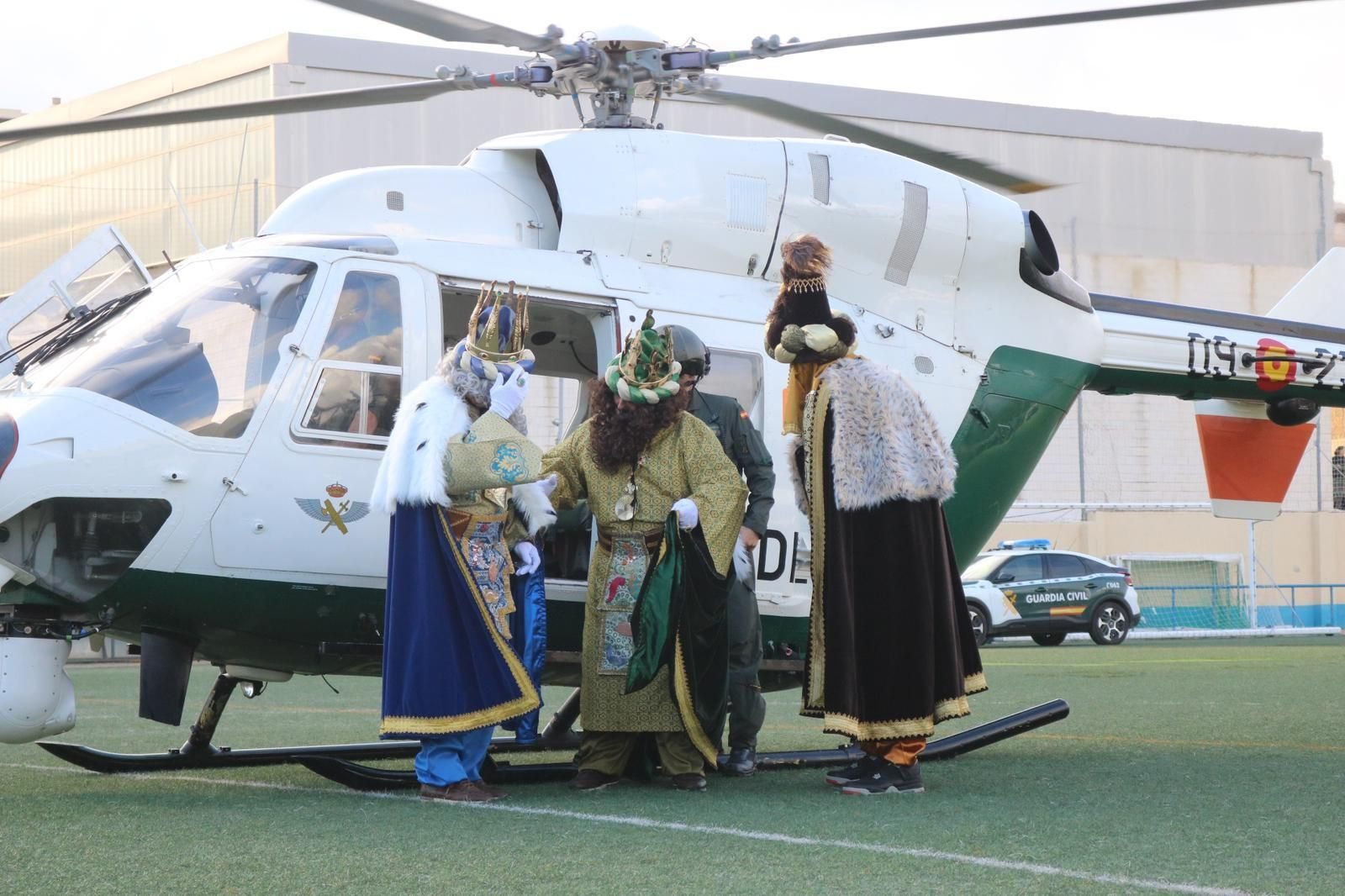 Las imágenes de las cabalgatas de Reyes en la provincia de Málaga