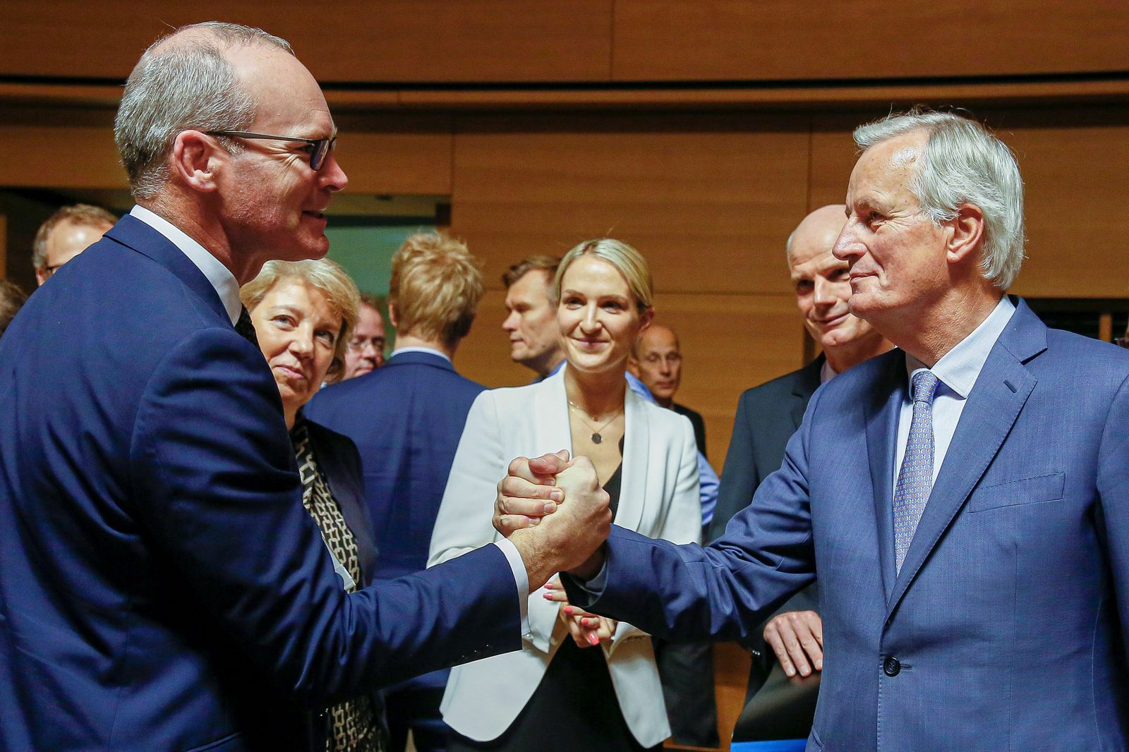 Sturgeon pretende celebrar otro referéndum en Escocia en 2020