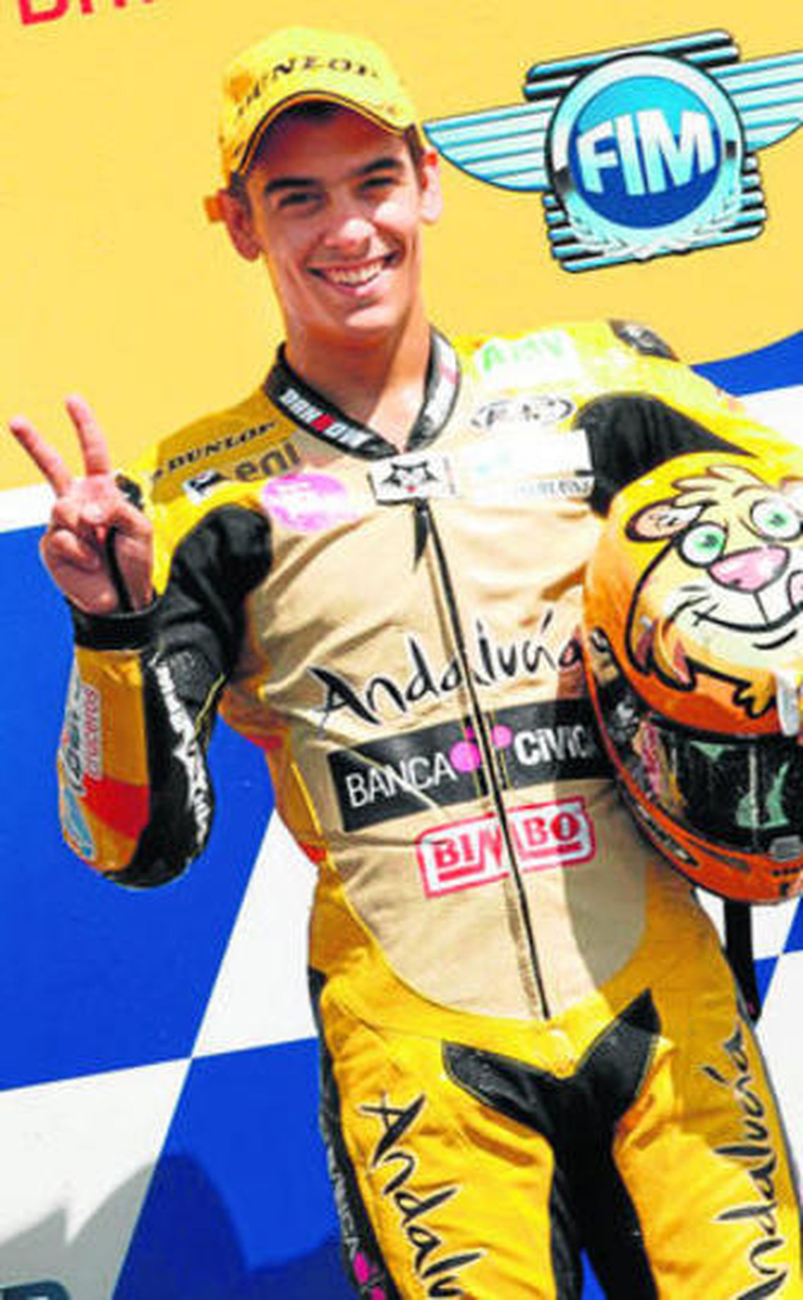 Alberto Moncayo saluda desde el podio de la República Checa.