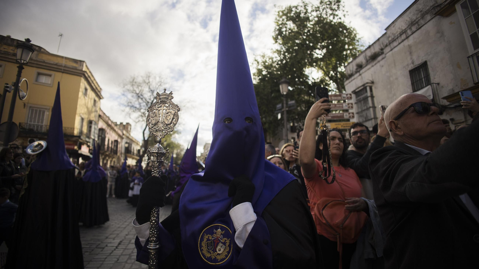 Imágenes de la Hermandad de la Soledad en el Viernes Santo de Jerez 2025