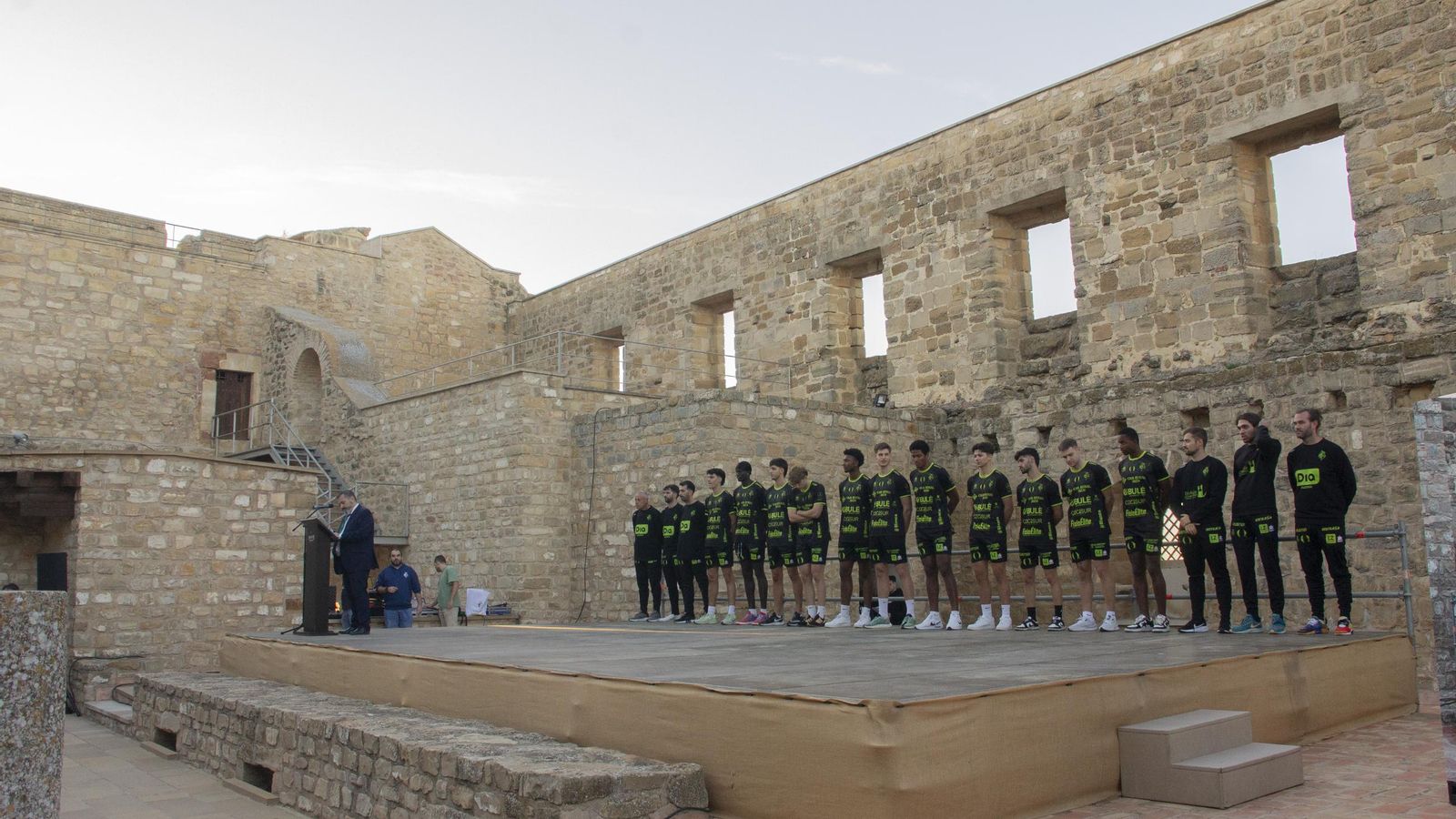Presentación del Jaén Paraíso Interior FS en el Castillo de Sabiote, en imágenes