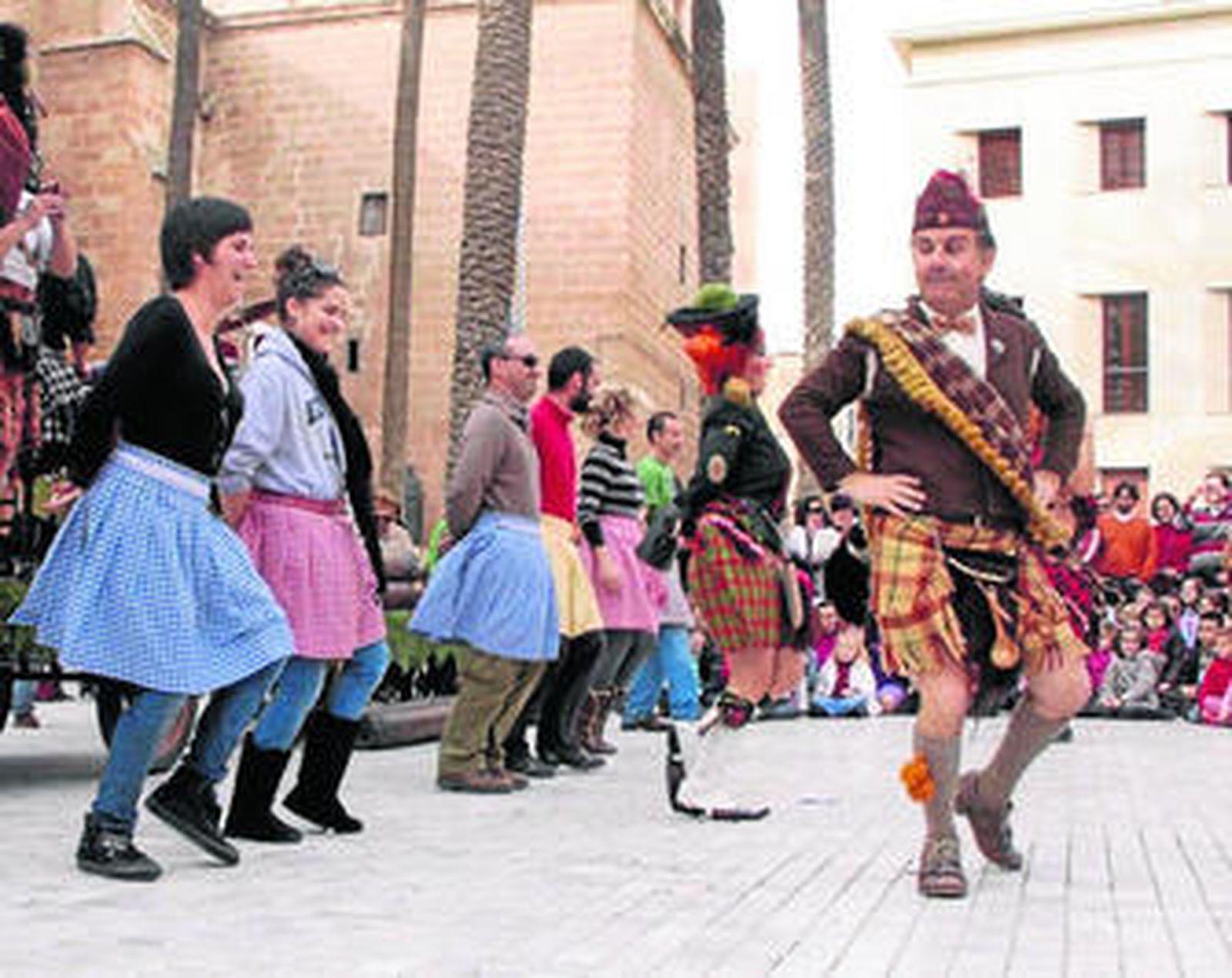 Vagalume Teatro hizo que parte del público participara activamente en el espectáculo.