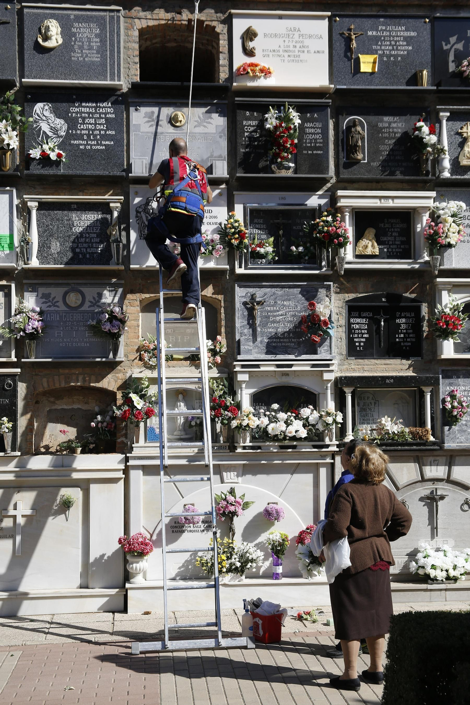 Las imágenes de la festividad de Todos los Santos